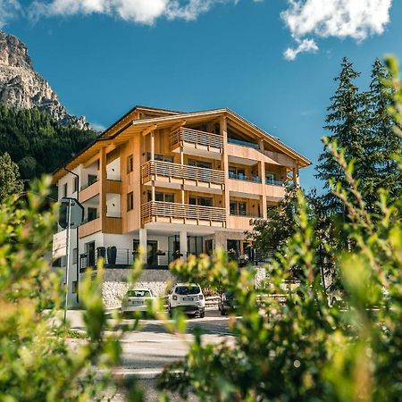 Hotel Garni Larix à Calfosch Extérieur photo