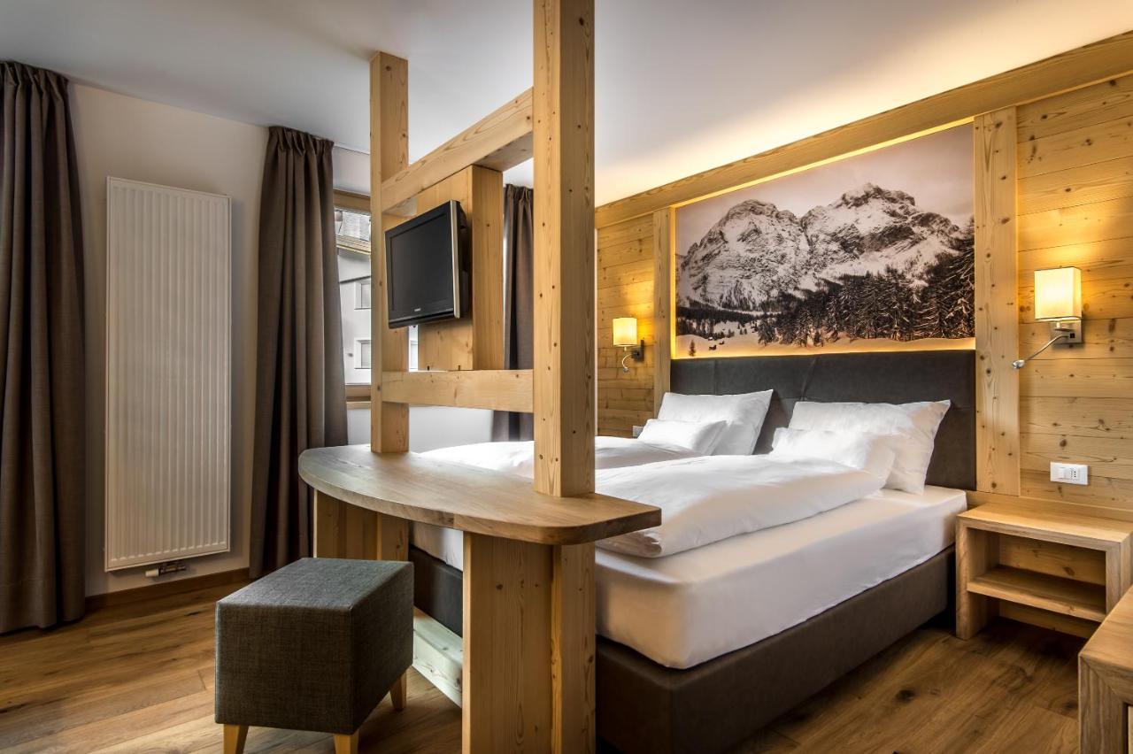 Hotel Garni Larix à Calfosch Extérieur photo