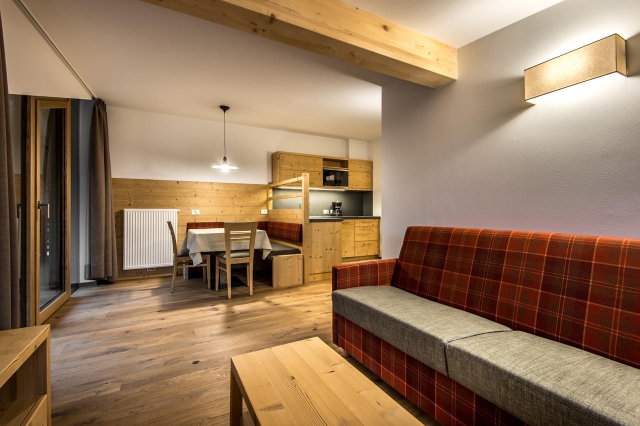 Hotel Garni Larix à Calfosch Extérieur photo