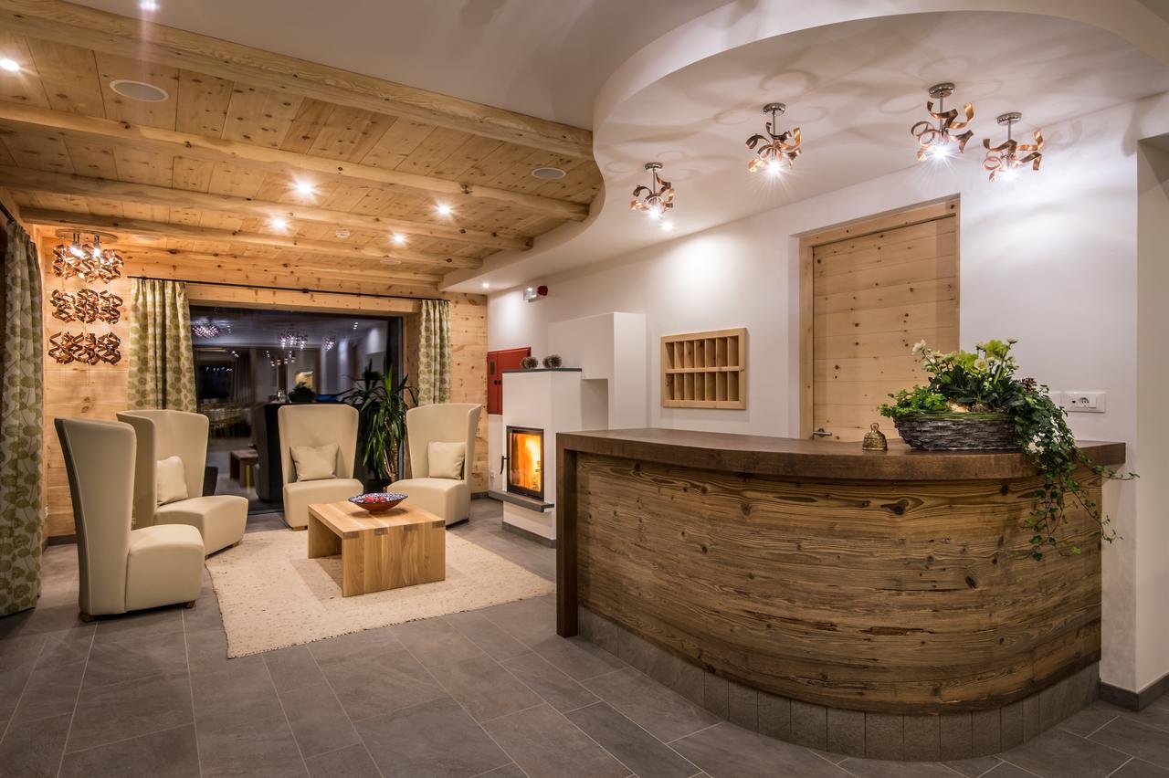 Hotel Garni Larix à Calfosch Extérieur photo